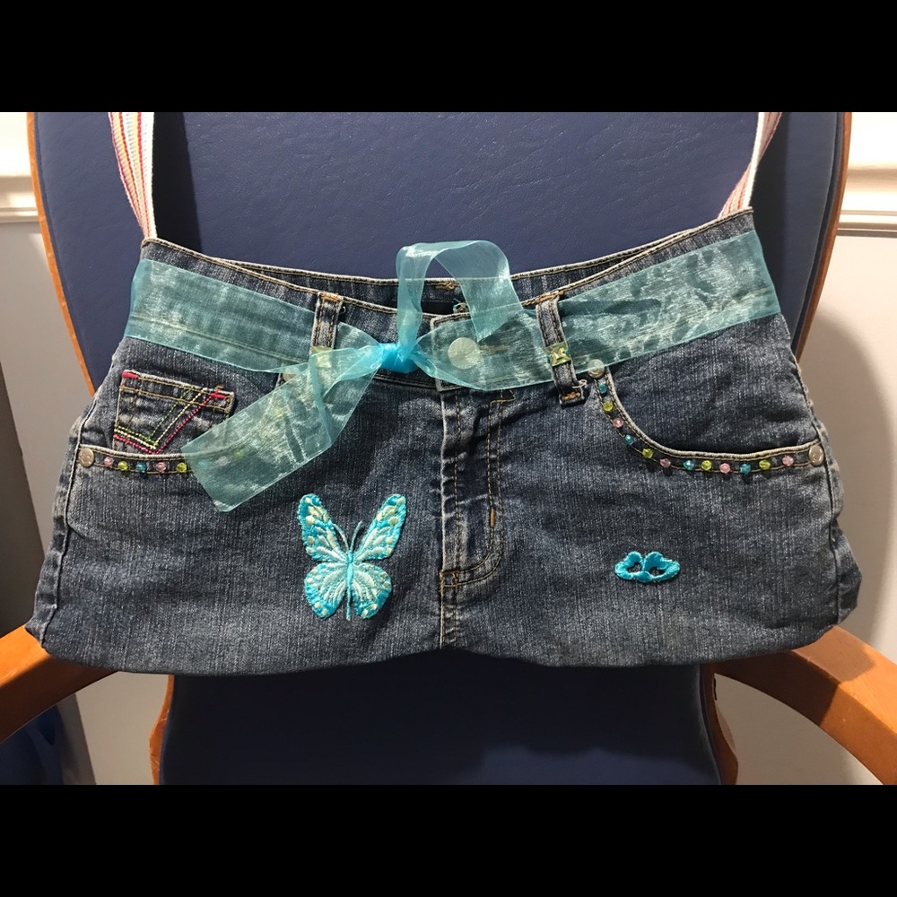 Rare, new, Squeeze Girls denim jean handbag, multicolored strap